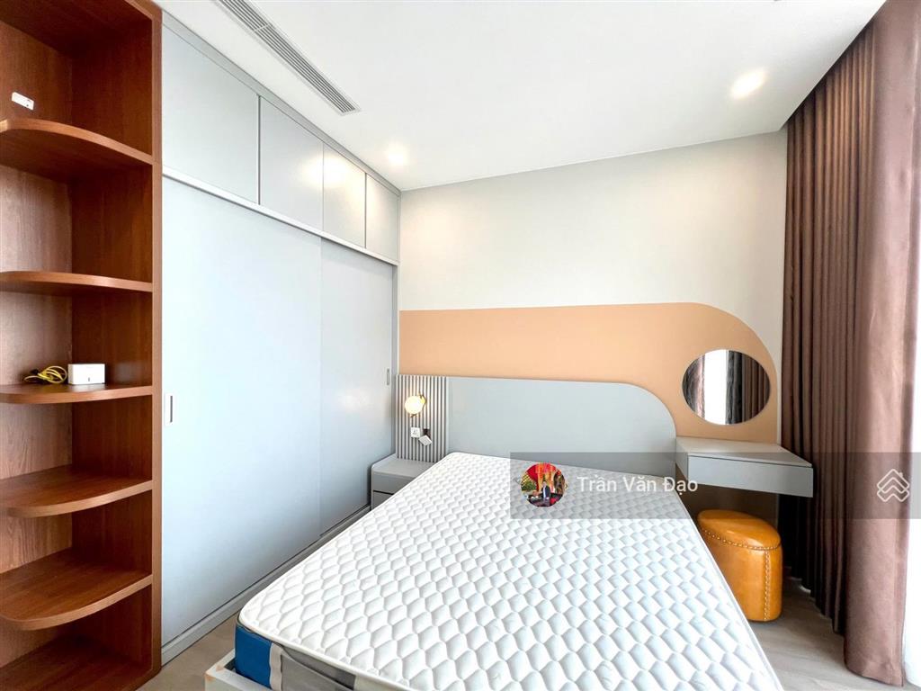 Quỹ căn 2pn tại hoàng thành pearl 2pn  80m2  giá chỉ 7.4tỷ, nhà đẹp, view thoáng 0976.044,926
