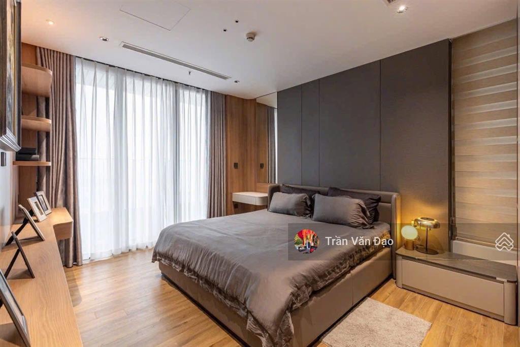 Home city  177 trung kính 3pn  10.9 tỷ, nhà đẹp  view thoáng sẵn giao dịch.  0976,044.926