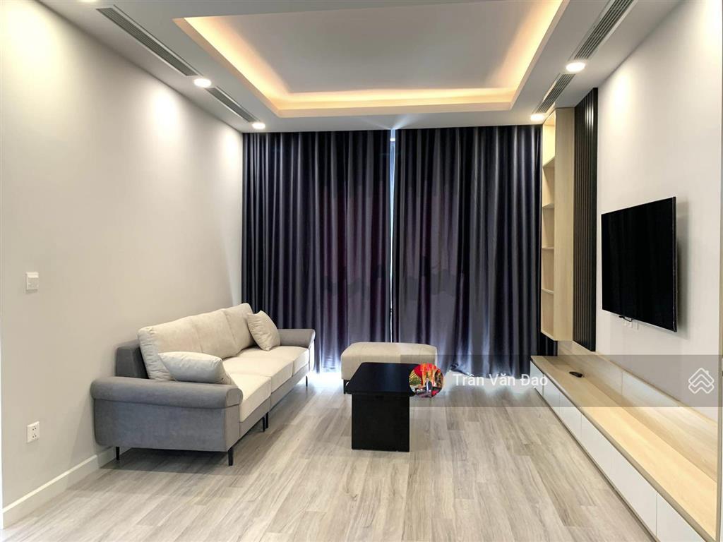 Bác em có căn 3pn the sun  mễ trì cần bán gấp, giá chỉ 8.8 tỷ,  em đạo 0976 044 ***