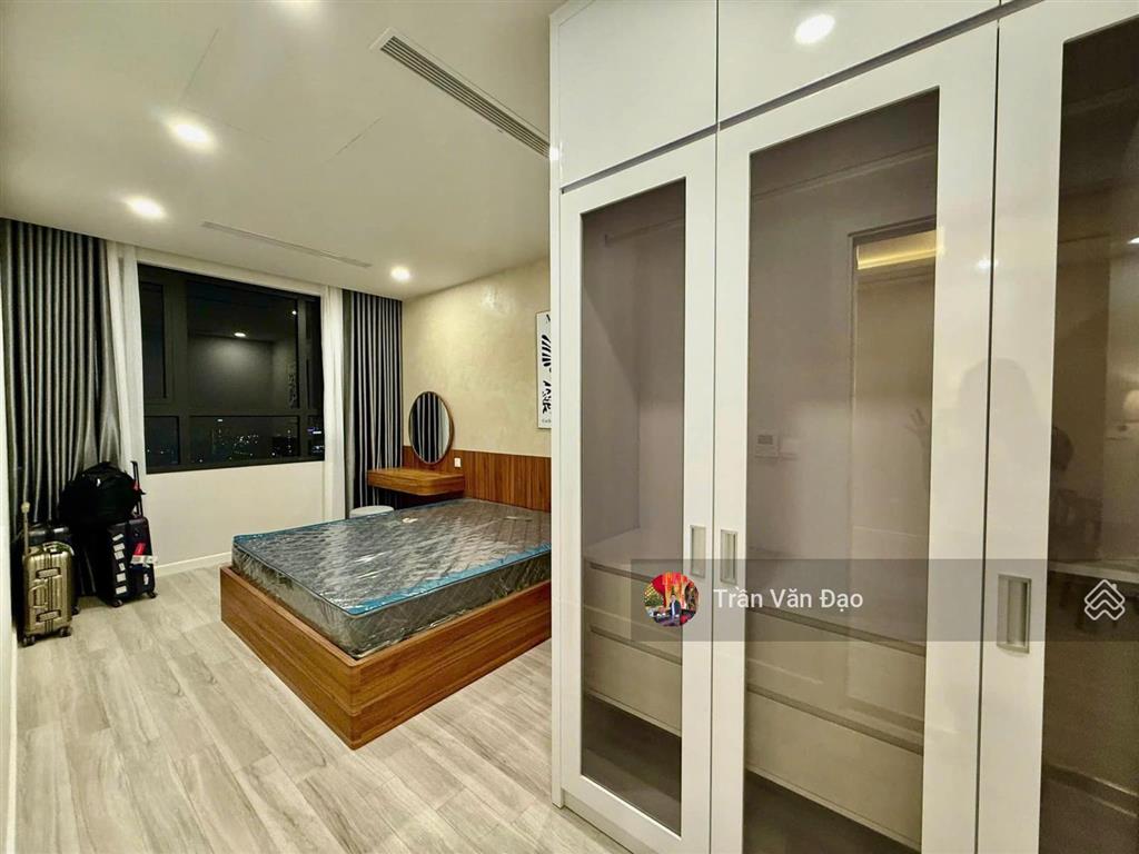 Bán nhanh căn 3pn tại bonanza  23 duy tân, cầu giấy, nhà thoáng giá chỉ 9 tỷ  0976 044 ***