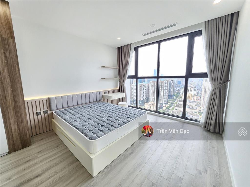Bán siêu phẩm 4pn tại dự án vinhomes skylake  phạm hùng, view hồ triệu đô  0976 044 ***