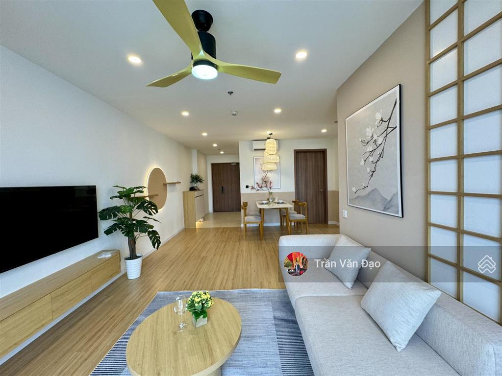 Bán nhanh 2pn bonanza  23 duy tân, nhà vuông vắn tầng đẹp, giá cực tốt  0976,044.926