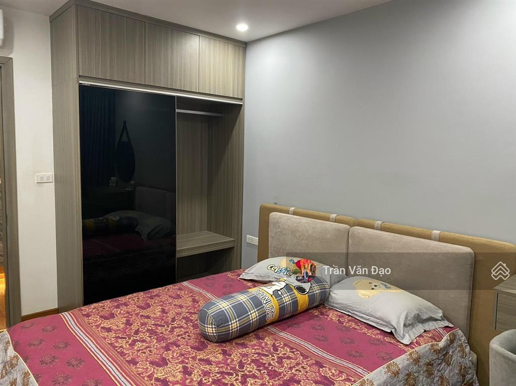 Giá cực tốt  chủ nhà quen có nhờ em bán căn 3pn,căn góc tại home city, nhà đẹp  0976,044.926
