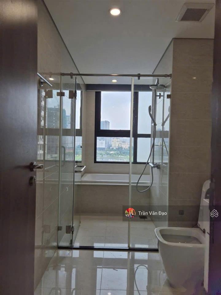 Giảm thêm 800tr cho căn 4pn tại dự án vinhomes skylake  phạm hùng, view hồ triệu đô 0976 044 ***