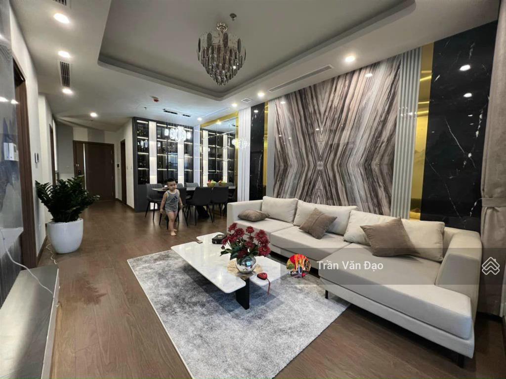 Bán nhanh ch 3pn 118m2, tại chelsea residence  trần kim xuyến, giá chỉ nhỉnh 11 tỷ  0976,044.926