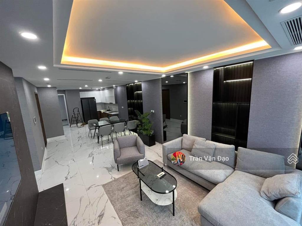 Bán nhanh căn 3pn, 119m2 tại n09 b1 thành thái, gần công viên cg, giá chỉ nhỉnh 9 tỷ 0976 044 ***