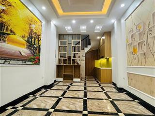 BÁN GẤP NHÀ 5 TẦNG PHÚC LỢI, FULL NỘI THẤT, NGÕ THÔNG, Ô TÔ ĐỖ CỬA- GIẢM CHÀO 200TR CÒN
