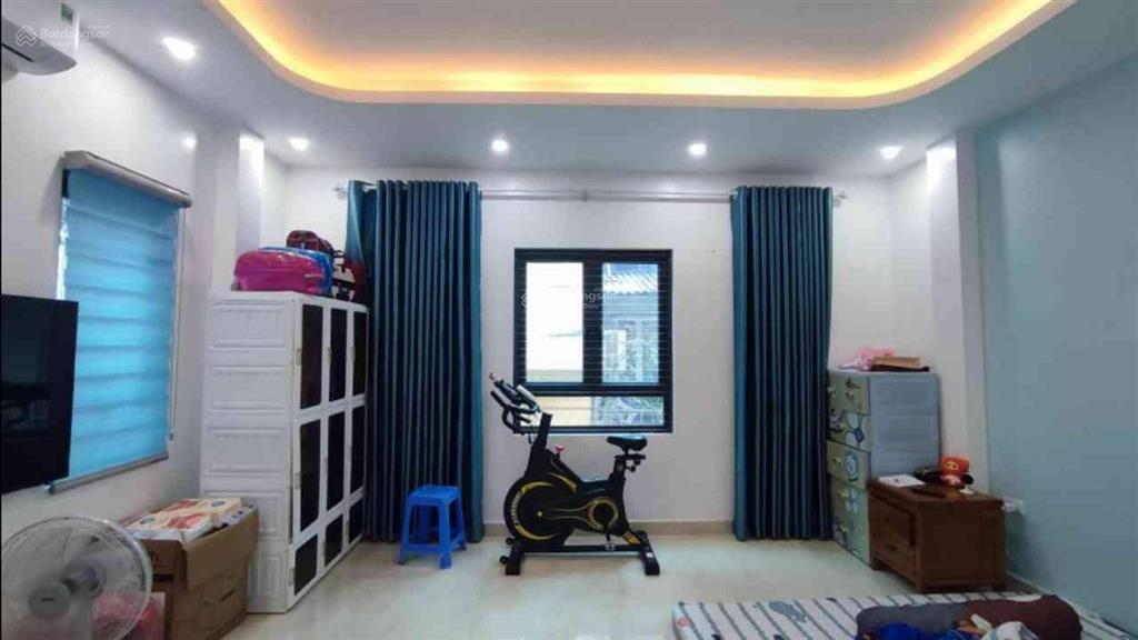Nhà đẹp 2 mặt ngõ  nhà có lộc chủ muốn bán ra mặt phố  trần phú  hà đông
