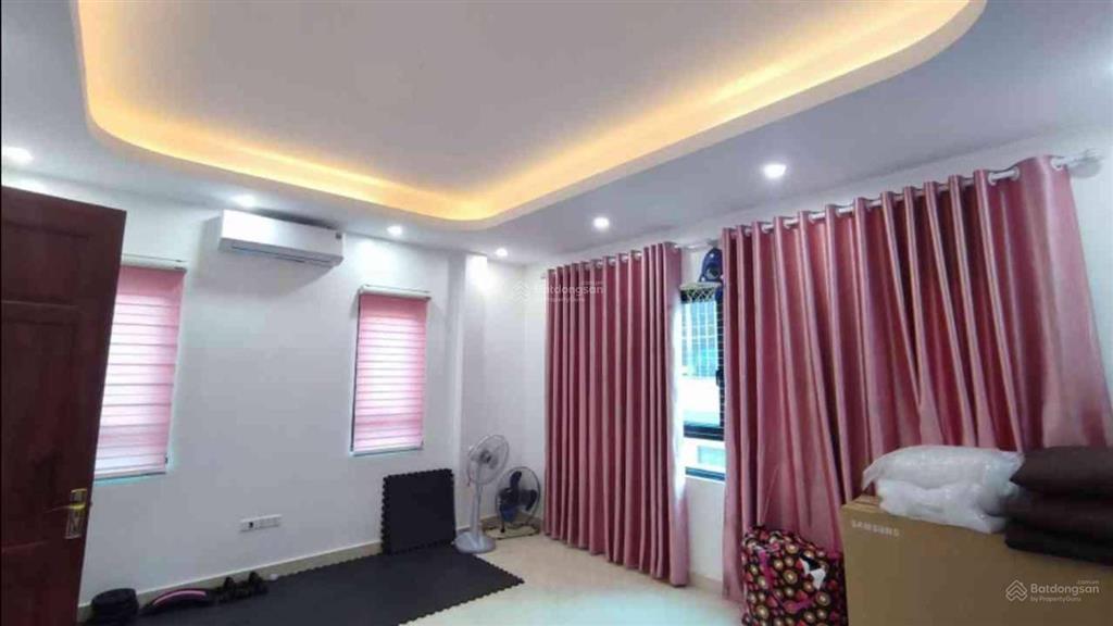 Nhà đẹp 2 mặt ngõ  nhà có lộc chủ muốn bán ra mặt phố  trần phú  hà đông