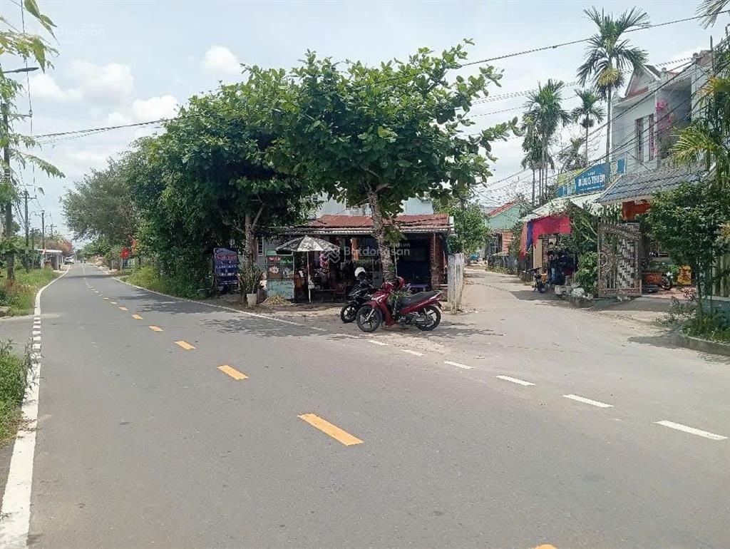 Mình chính chủ cần bán đất thôn lệ sơn 2, xã hòa tiến  kiệt ô tô thông thoáng, khu dân cư đông