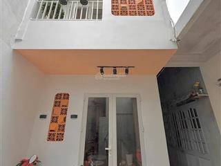 Mình chính chủ cần bán nhà 2 tầng 2 mặt kiệt 246 nguyễn phước nguyên . cách chổ đậu đỗ oto chỉ 50m.