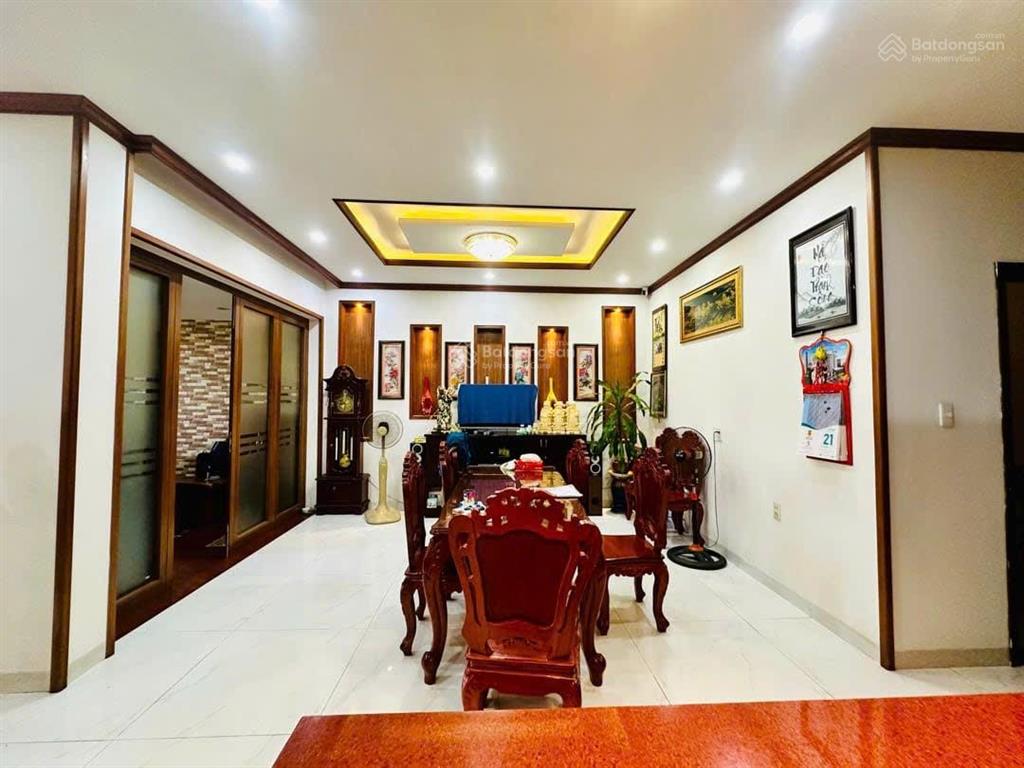 Mình chính chủ cần bán biệt thự 3 tầng mặt tiền phi bình 5  phường hòa quý, ngũ hành sơn dt 148m²