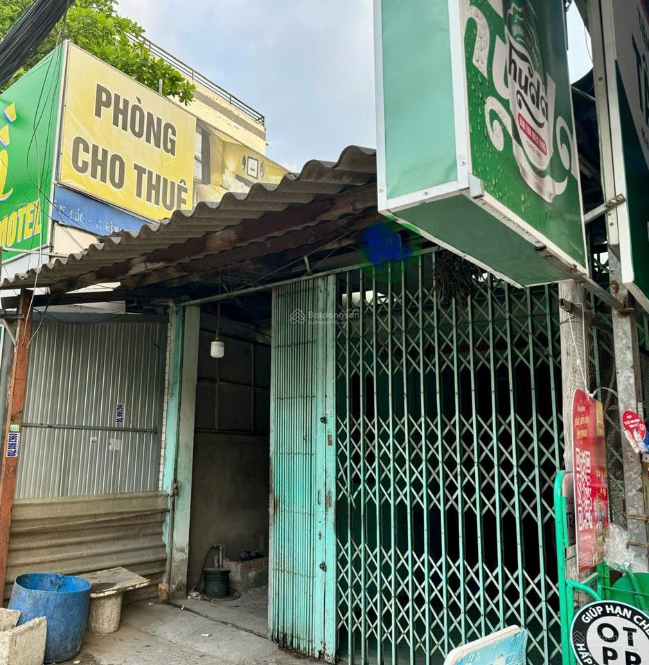 Bán nhà mặt tiền đường nguyễn hữu trí, bình chánh giá 27ty500 (gồm 2 sổ)