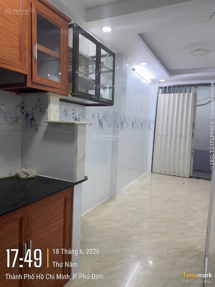 Cần bán nhà hẻm bình đông phường phú định (p14  quận 8 củ)