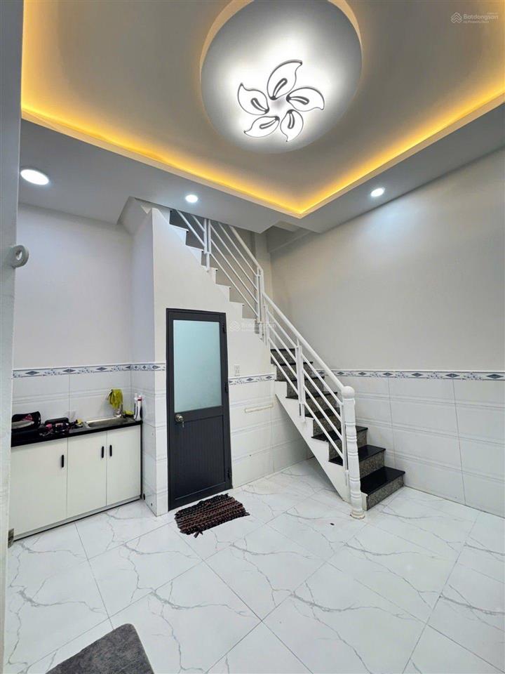 Bán trong tuần nhà trệt lầu, 2pn, 2wc tân hòa đông giáp quận 6, gần ngã tư bốn xã, giá 2,75 tỷ (tl)