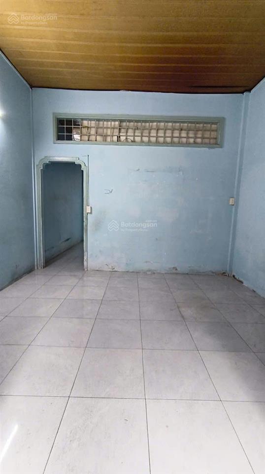 Bán nhà c4 cách 10 bước chân ra đ.tô hiệu, xe hơi ngủ trong nhà|4m x 13,3m|sổ riêng|chỉ 5,6tỷ(tl)