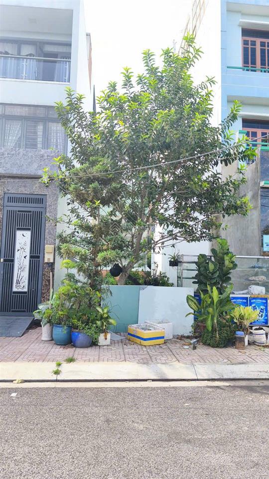 Bán nhanh trong tuần nền 5x20m, đối diện công viên, đường 10m khu đầy đủ tiện ích, giá 7,5 tỷ (tl)