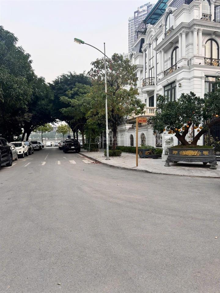 Bán gấp biệt thự c37 bộ công an  tố hữu  diện tích 300m  lô góc  thang máy  chỉ 85 tỷ tl