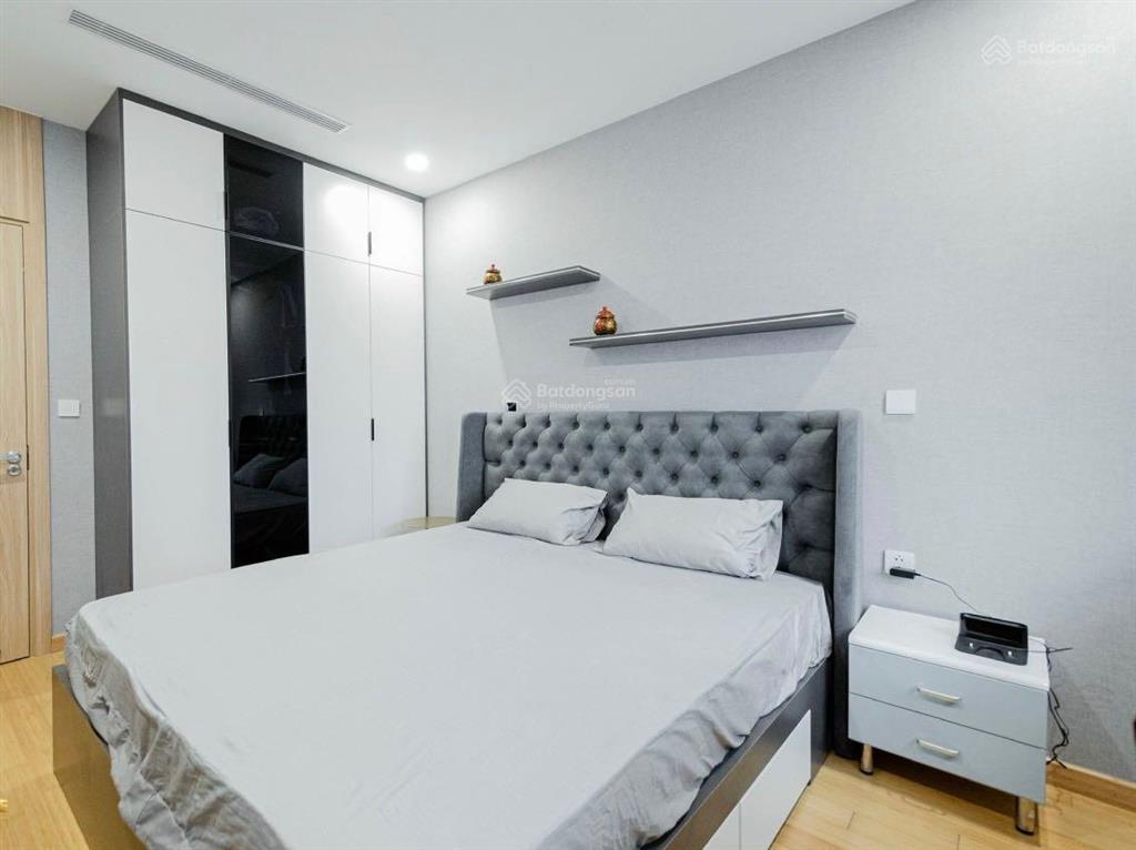 (căn mới) chính chủ cần bán căn 3 phòng ngủ 85m2 giá 7tỷ riverside garden  349 vũ tông phan