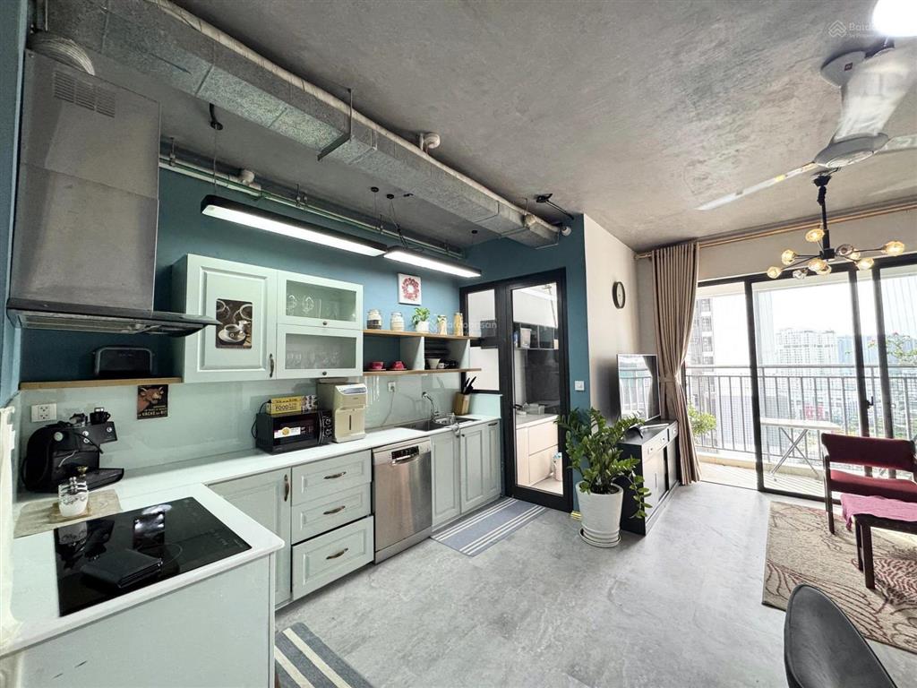 Bán căn the view riviera point tháp 8 tầng 15 2pn. full nội thất. đang có hợp đồng thuê 25tr