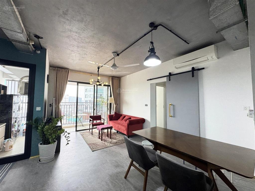 Bán căn the view riviera point tháp 8 tầng 15 2pn. full nội thất. đang có hợp đồng thuê 25tr