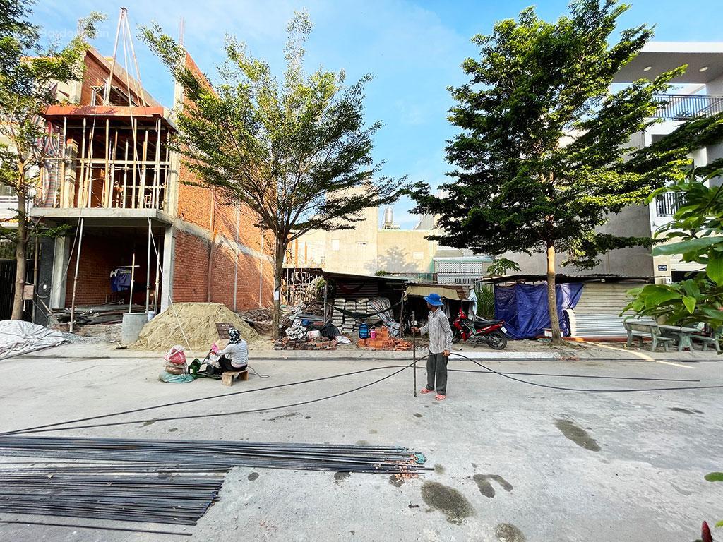[ 2.5 tỷ ]bán nhanh lô đường vườn lài, full thổ cư 80m2, ngay cầu an phú đông, shr.