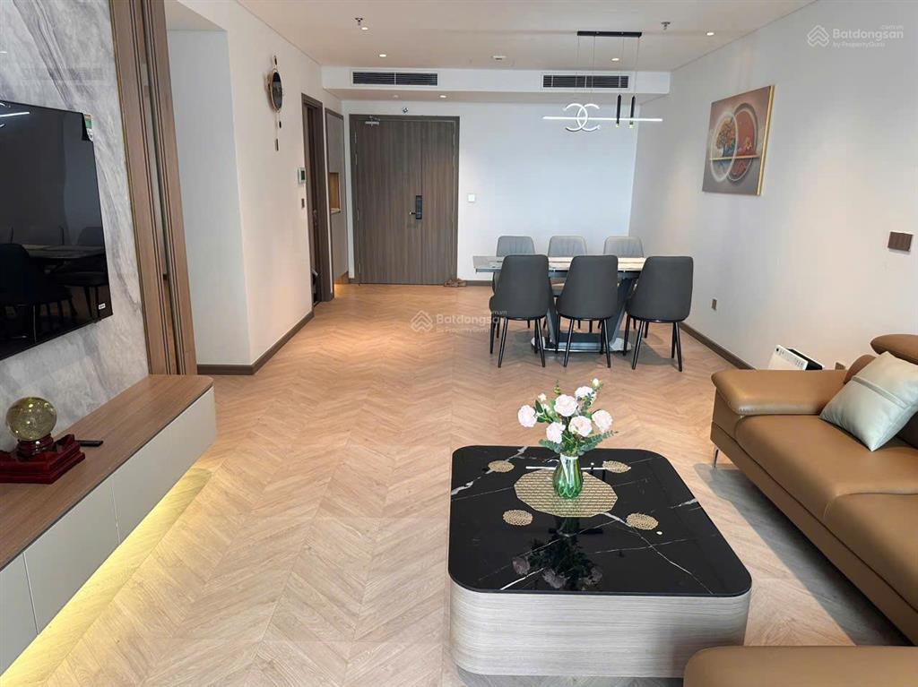 Chính chủ cho thuê căn góc han jardin  n01t6 ngđ 142m2, 4pn ,3wc, full nội thất,view hồ tây.