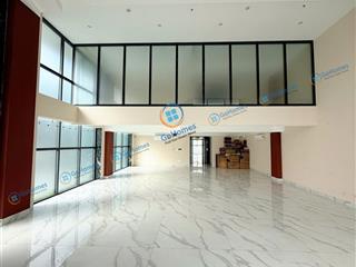 Cho thuê toà nhà 6 tầng 2 mặt tiền phạm hùng, hòa xuân diện tích 215m² 6 tầng