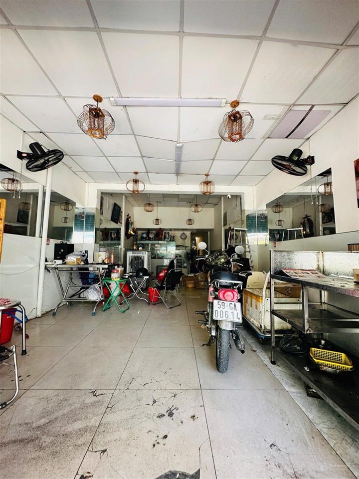 72m chỉ 12.3 tỷ mặt phố rộng 4m vị trí đẹp cực hiếm.