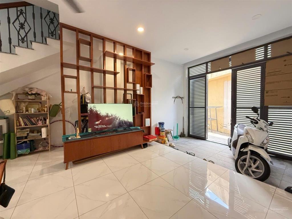 Nhà hai mặt tiền 41m giá 8,2 tỷ tt vip tân bình lý thường kiệt.