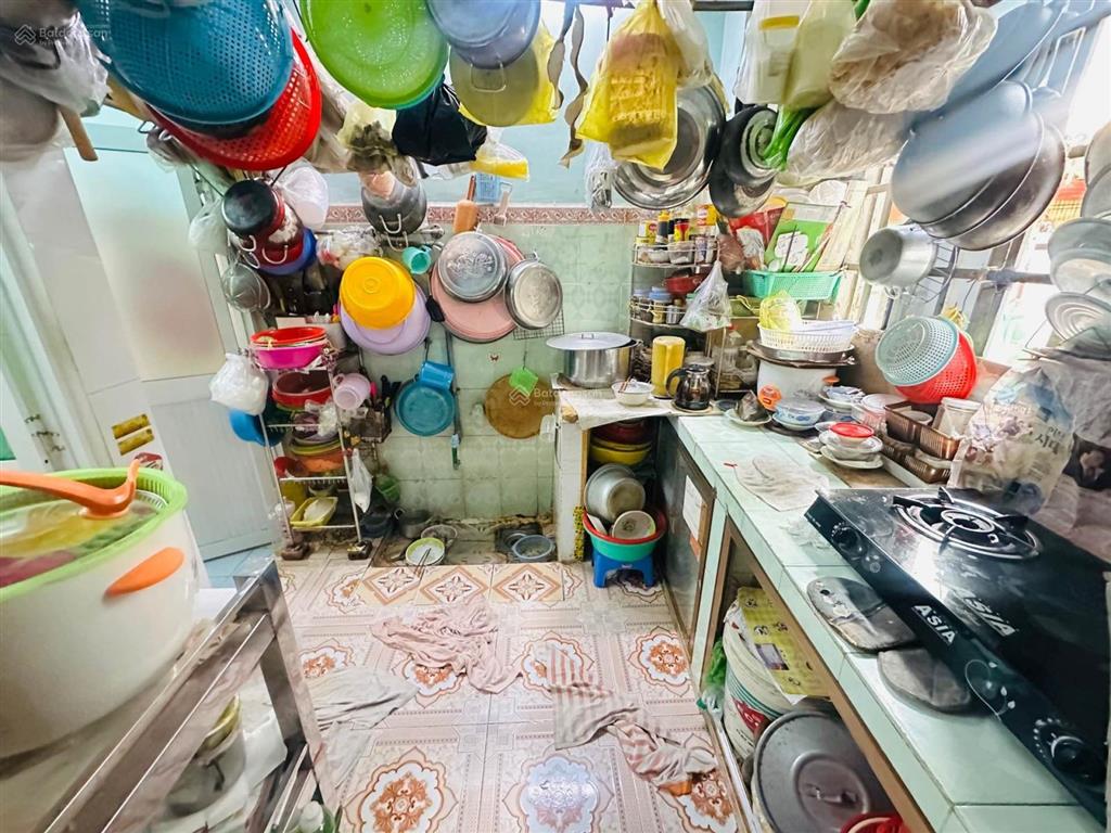 Bán nhà 1 trệt 1 lầu  ql 13  hiệp bình phước  gần vạn phúc city