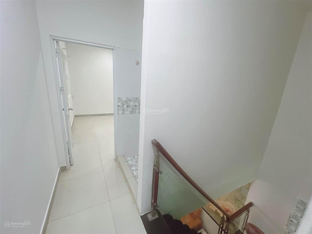 Chỉ 1.95 tỷ  nhà gần chợ hiệp bình  có sẵn dòng tiền cho thuê