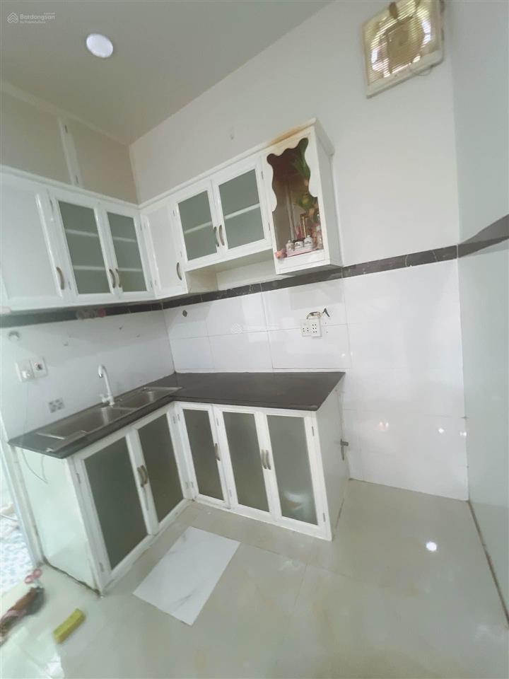 Chỉ 1.95 tỷ  nhà gần chợ hiệp bình  có sẵn dòng tiền cho thuê