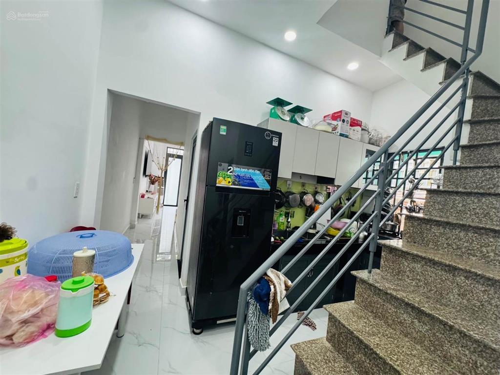 Chưa đến 3 tỷ có ngay  nhà 1 trệt 1 lầu  hiệp bình