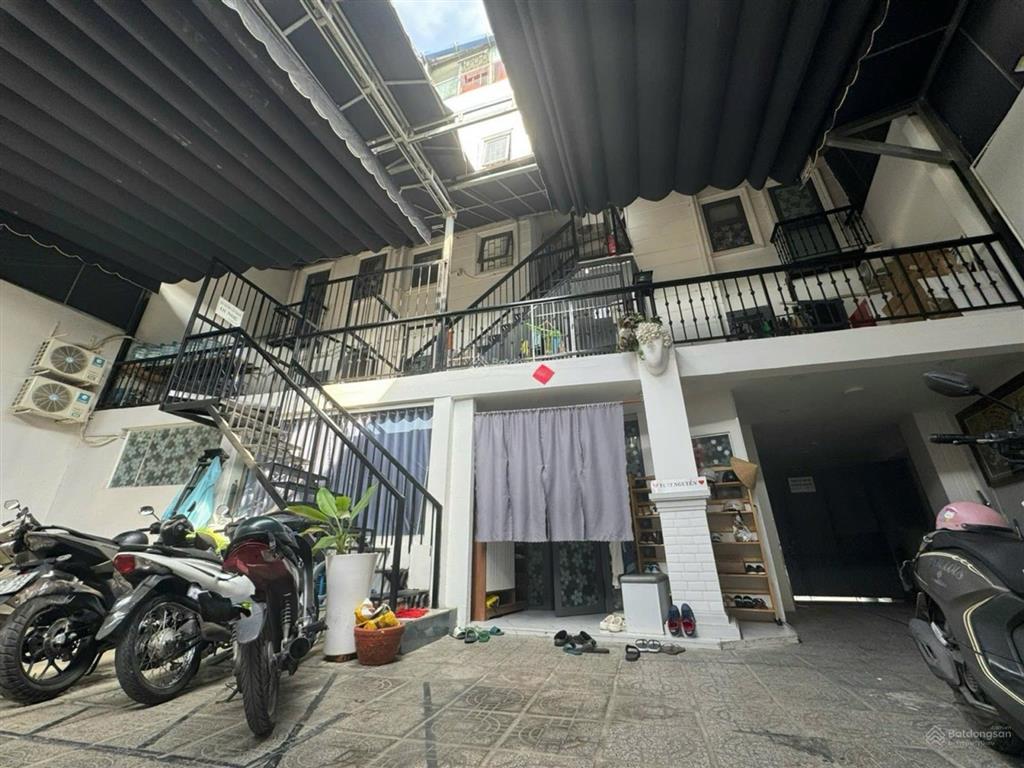 12 tỷ  210m²  căn hộ dịch vụ 5 tầng 20 phòng  linh đông thủ đức. giá siêu mềm