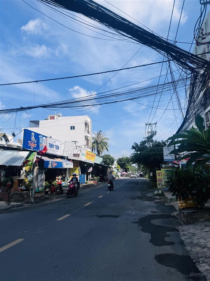 Tầng 1  chung cư hiệp bình chánh  60m²  đường 23 sau lưng gigamall