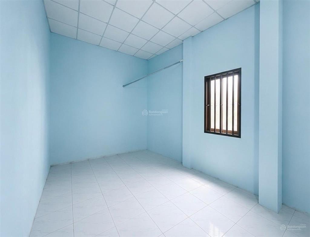 4 tỷ 850 nhà 2 tầng vào ở ngay 55m  ngang hơn 5m  đường ô tô ngay co.op mart thủ đức