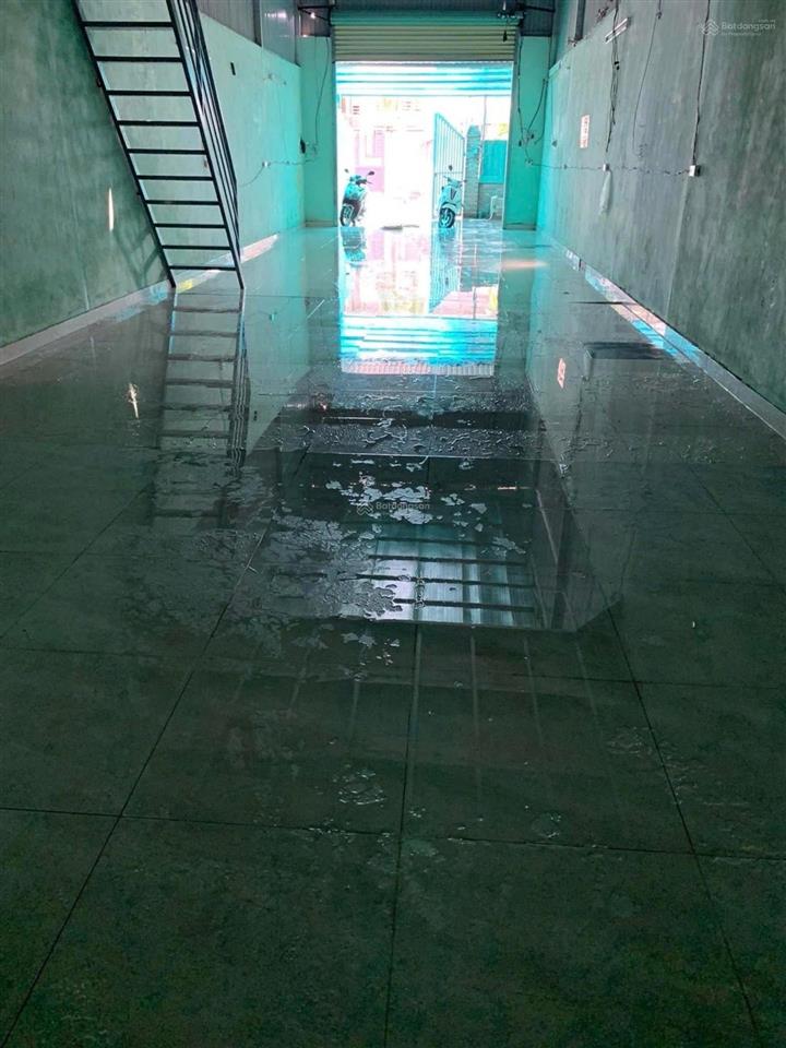 Sát lê văn việt  85m2  3 tỷ 950  hẻm xe hơi tới cửa