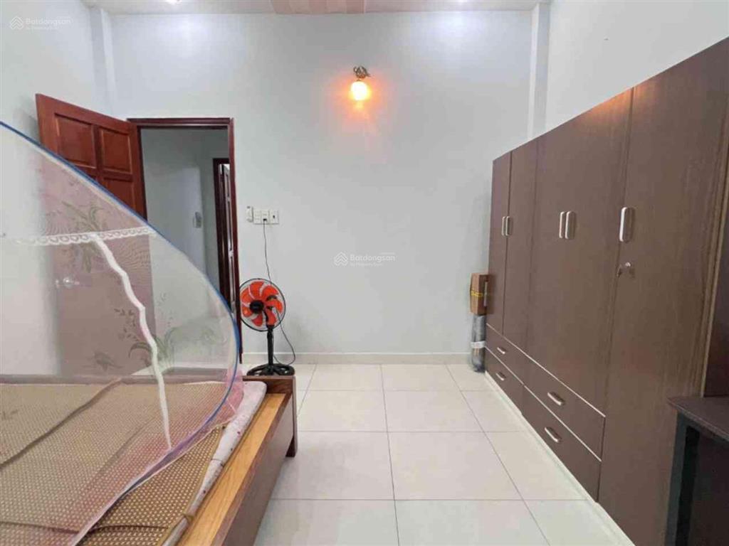 Hẻm xe hơi tráng nhựa cực đẹp  80m2  đối diện vạn phúc city  hẻm đường ql 13  sổ riêng