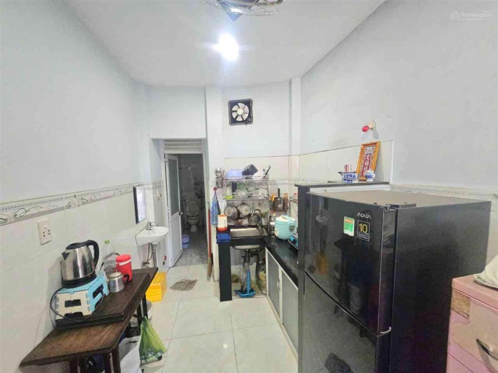 Mặt tiền kinh doanh sầm uất đường số 10  linh đông thủ đức  2 tỷ 750  thương lượng chính chủ