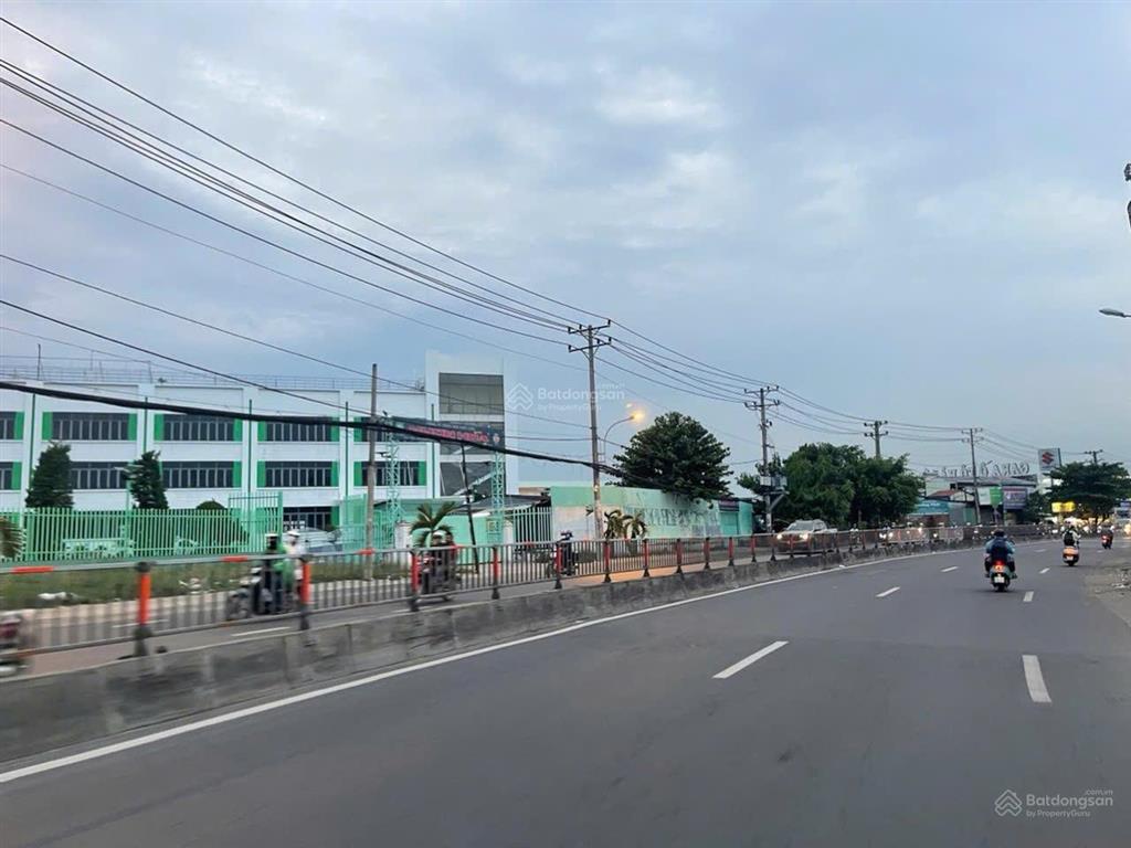 96m gần chợ hiệp bình hẻm xe hơi sổ hồng riêng kết nối ql13 & phạm văn đồng  5 tỷ 3