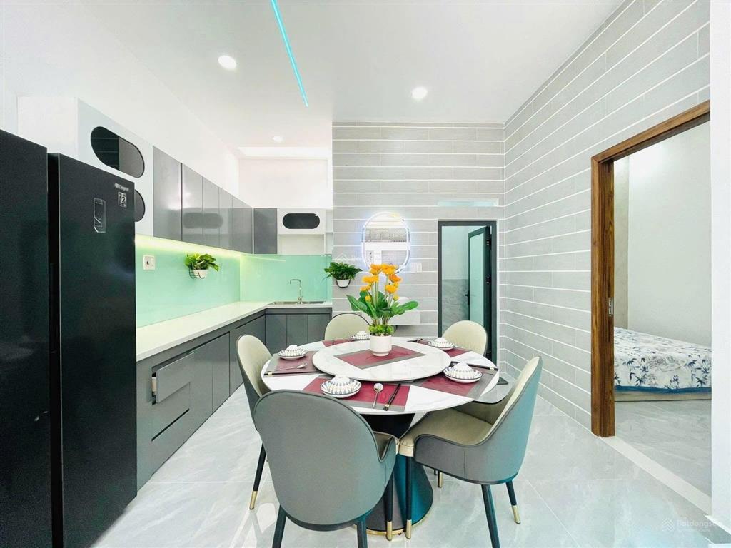 Nhà đẹp nguyễn kiệm p6 gò vấp 48,7m 3 tầng 3pn giá chỉ 3 tỷ 050, dọn vào ở ngay (tl)