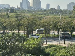 Bán nhà dv hàng bè hà đông đối diện công viên , 50m2 . giá 16 tỷ
