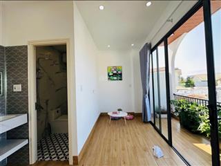 Nhà mới 100%  trung tâm hải châu  dọn vào ở ngay