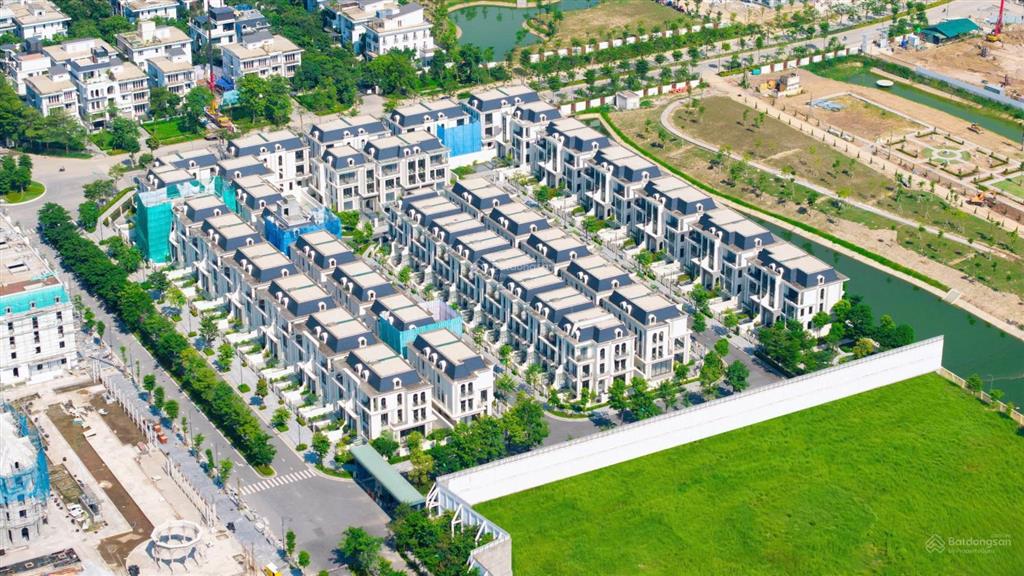 Sẵn bàn giao villa compound sở hữu lâu dài lõi ciputra, mua ở cực tốt