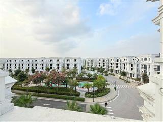 Biệt thự có hầm riêng, sở hữu riêng công viên xanh mát. mức giá đẹp chính sách tốt, sổ cầm tay