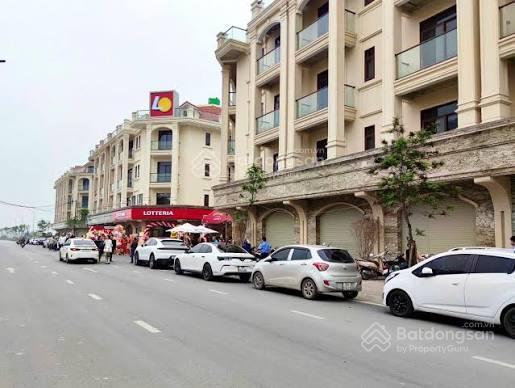 Bán căn shophouse him lam thường tín, vị trí đẹp mua đầu tư cho thuê rất tốt