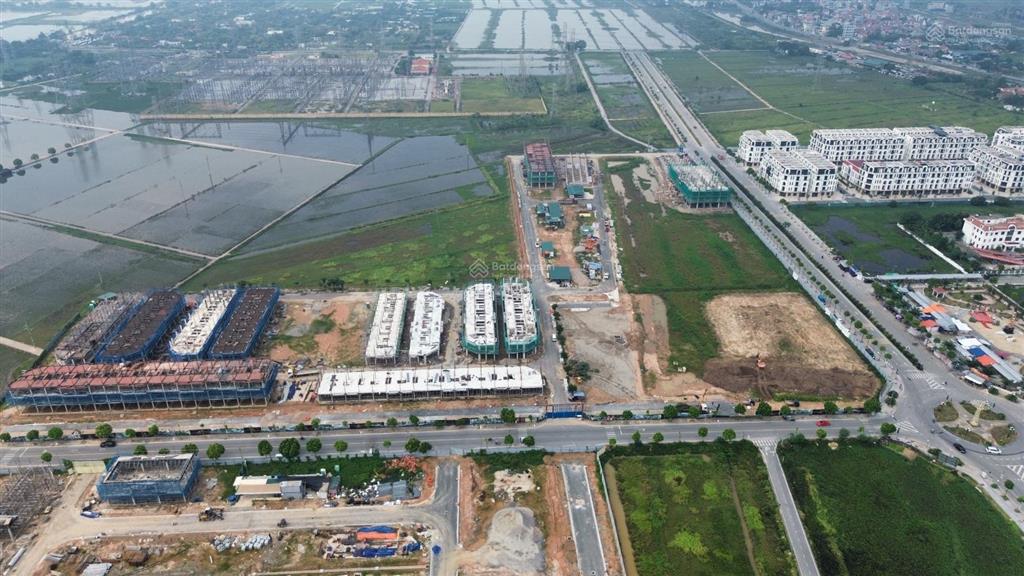 Shophouse đường 33m trục chính, thoáng rộng kết nối đường 120m siêu to khổng lồ == alo 0984 344 ***