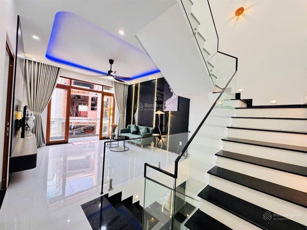 Chào bán villa mini 3 tầng đối diện bến xe trung tâm đà nẵng