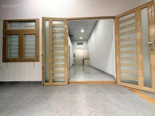 Bán nhà xe hơi tới cổng vừa ở vừa kinh doanh thủ đức